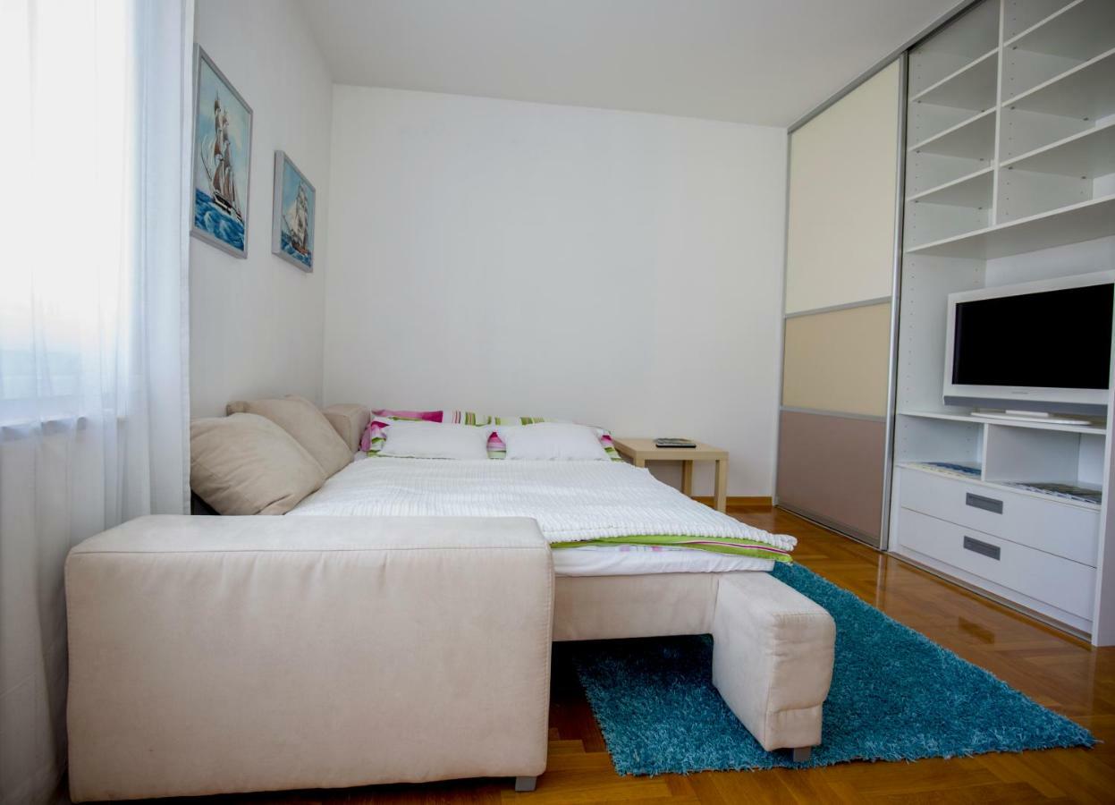 Apartment Luka Zagreb Exterior foto